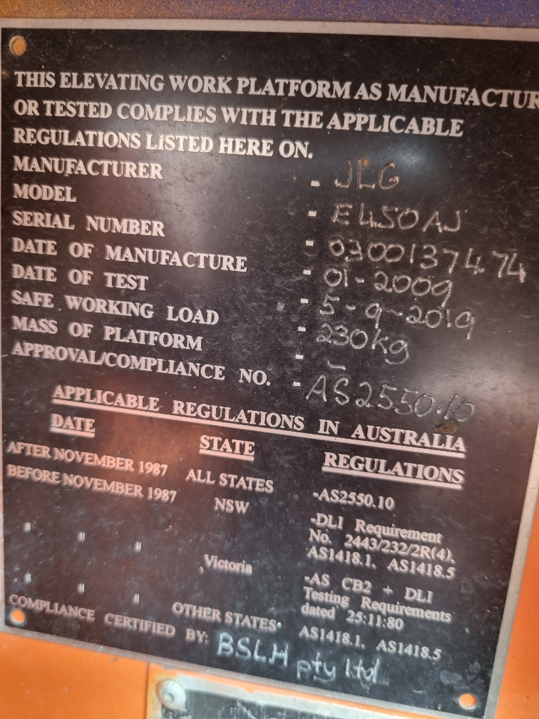 Sold - Articulated Boom Lift - View 2